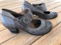 Caprice Pumps / Riemchenschuhe, weiches Leder, taupe, Gr. 38 Bayern - Vöhringen Vorschau