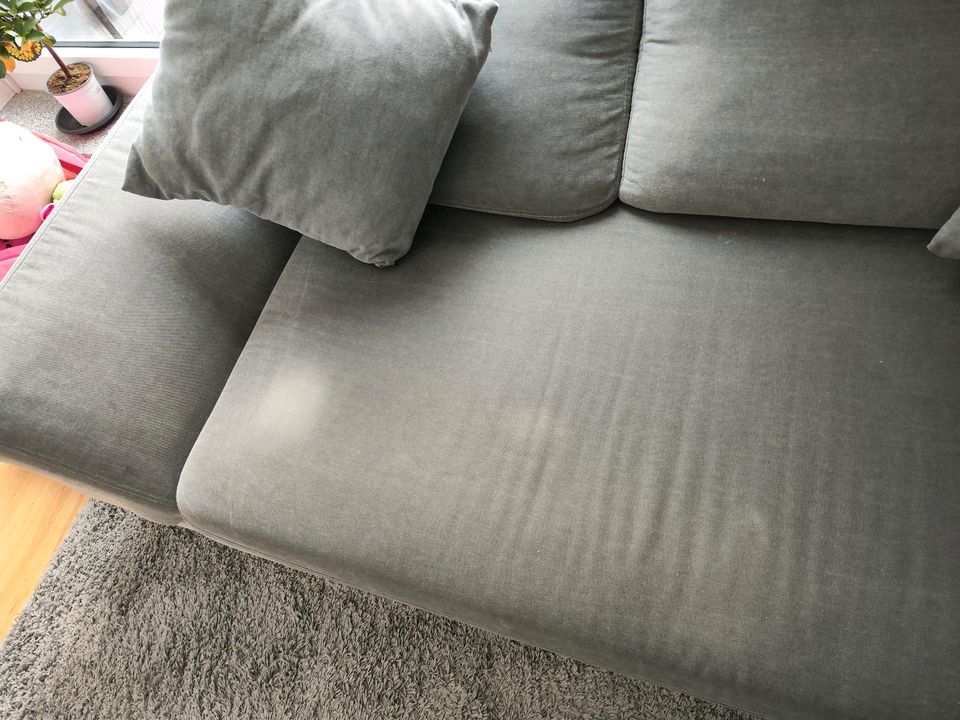 Eck- Couch/ Sofa grau groß in Bochum