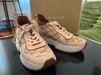 Michael Kors Schuhe Brandneu Friedrichshain-Kreuzberg - Kreuzberg Vorschau