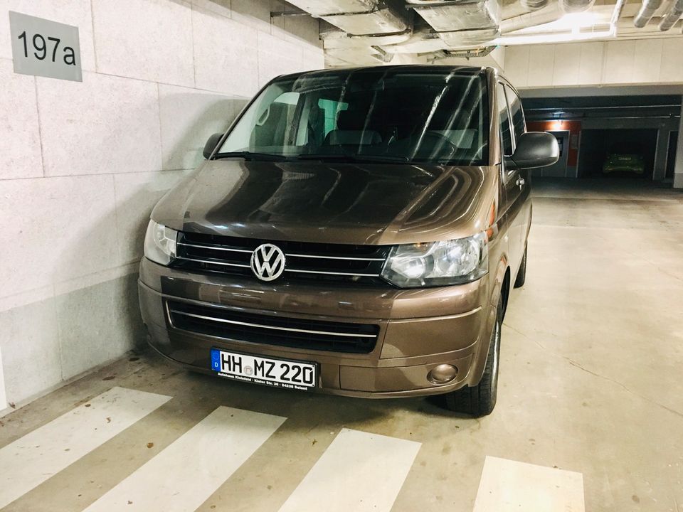 VW T5 Multivan Startline 2,0l in Hamburg