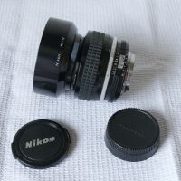 Nikon Nikkor MF Objektiv 1,2/50 mm AI & Gegenlichtblende HS-12 Hannover - Misburg-Anderten Vorschau