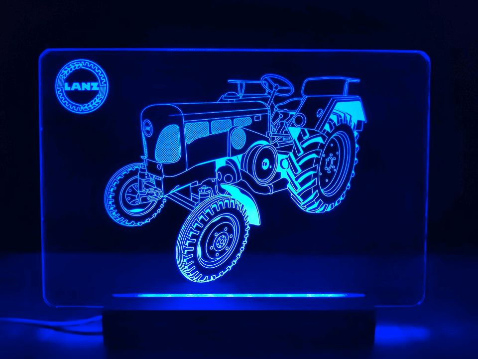 Lanz Bulldog LED Schild Oldtimer Traktor Trecker Schlepper NEU in  Niedersachsen - Emlichheim | Gebrauchte Agrarfahrzeuge kaufen | eBay  Kleinanzeigen ist jetzt Kleinanzeigen