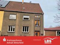 Zweifamilienhaus in zentrale Lage in Bitterfeld ! Sachsen-Anhalt - Bitterfeld Vorschau