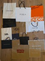 Shoppingbags, Designer Taschen/Tragetüten UGG Levis Furla Kors Bayern - Weißenburg in Bayern Vorschau