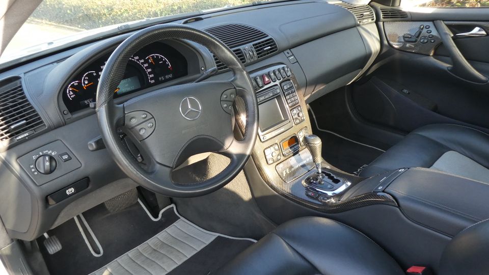 Rarität: Mercedes-Benz CL 55 AMG (C215) »F1 Limited« No. 30/55 in Geist