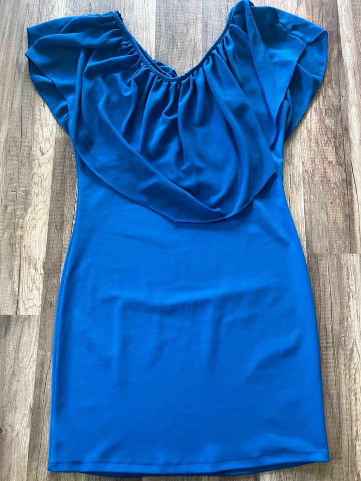 Kleid in Blau in Kempten