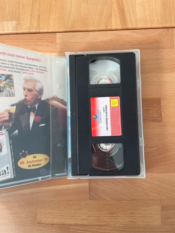 VHS Kassette „der Pferdeflüsterer“ in Schleiden