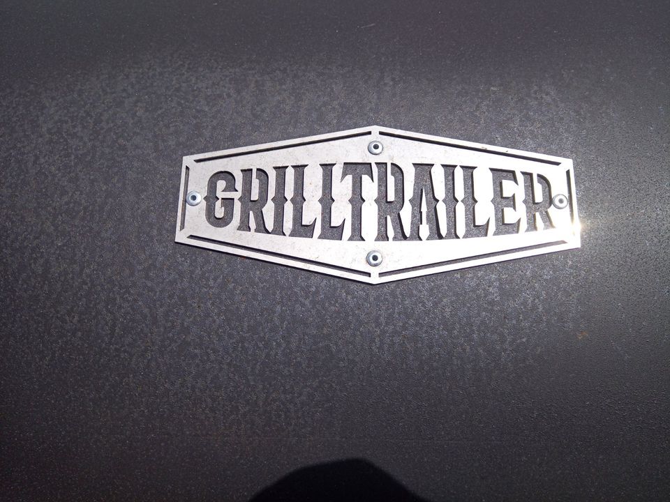 24 Zoll Offset-BBQ Grilltrailer Professionelle Raucher in Dedeleben