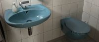 Waschbecken und WC wandhängend Retro 90er Jahre  Bermuda blau Niedersachsen - Neu Wulmstorf Vorschau