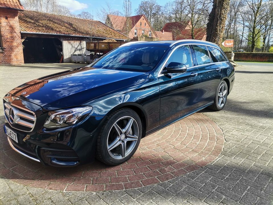 Mercedes Benz E400 4Matic AMG Line in Eystrup