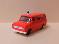 HERPA Ford Transit Feuerwehr Einsatzfahrzeug tagesleuchtrot 1:87 Hessen - Bad Wildungen Vorschau