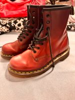 Dr. Martens 37 dunkelrote Stiefel Berlin - Treptow Vorschau