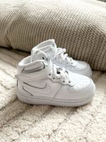 Nike Air Force 1 Kinder Sneaker Gr.25 neuwertig! Niedersachsen - Sassenburg Vorschau