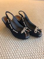 Schöne Sandalen Keilsandalen dunkelblau Tommy Hilfiger Niedersachsen - Celle Vorschau