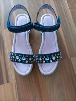 Zauberhafte Sandalen für Mädchen Schuhe Gr 37 Hessen - Meinhard Vorschau