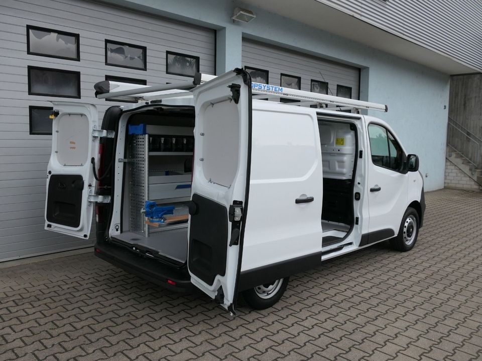 Opel Vivaro Bi-Turbo SORTIMO Klima Navi PDC Garantie* in Mühlacker