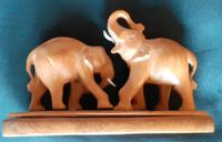 Vintage Holz-Elefanten, Indien, Mid-Century, handgeschnitzt antik Hessen - Fulda Vorschau
