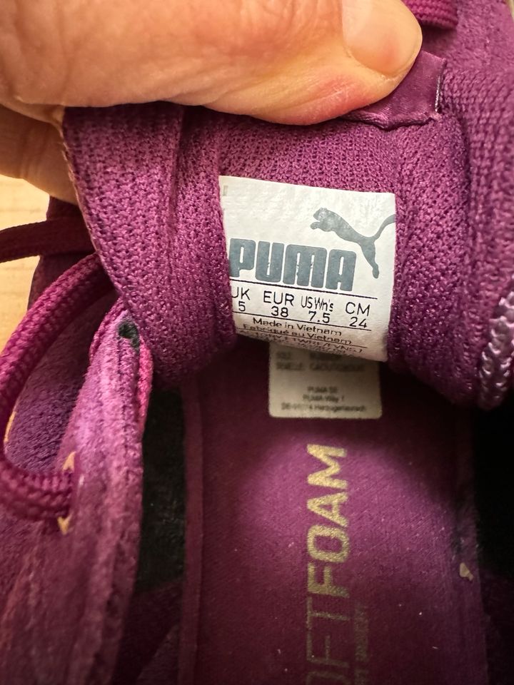 PUMA Sneaker / Größe 38 in Berlin