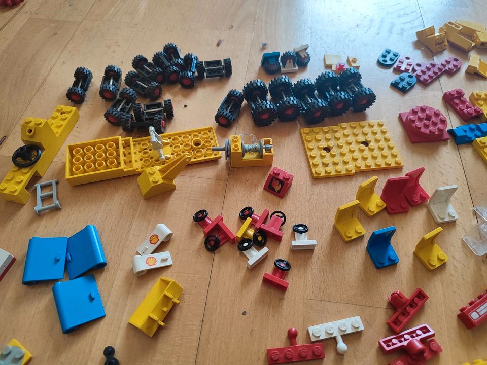 Lego Fahrzeugteile Konvulut alles 80ziger circa. in Haan