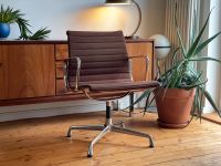 60er Eames chair Design Stuhl Vitra Miller EA 108 Sessel MwSt Östliche Vorstadt - Peterswerder Vorschau