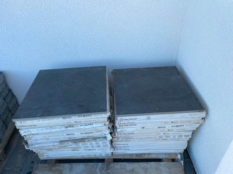14,4 m2 Terrassenfliesen 60 x 60 cm schiefer schwarz / anthrazit in Achern