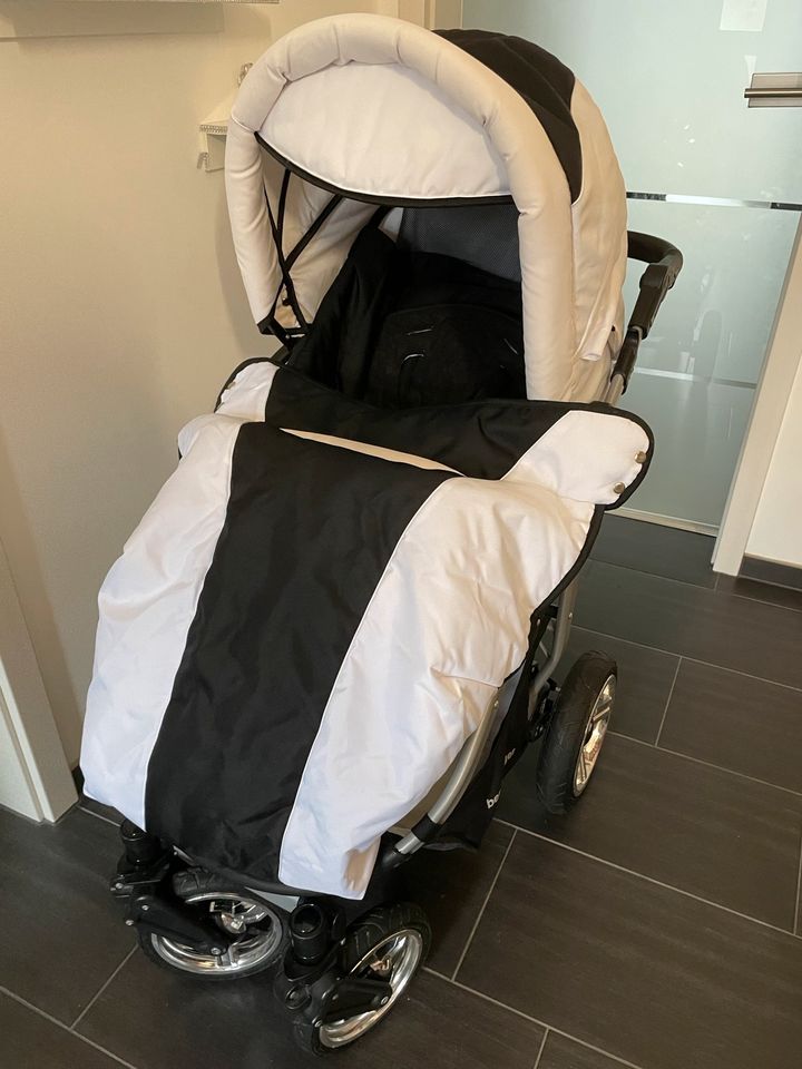 Bergsteiger Capri 3 in 1 Kinderwagen/Buggy/Maxicosi in Sulzbach-Rosenberg