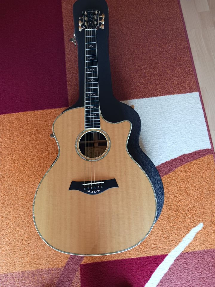 Taylor 914 CE-Gitarre in Rodgau