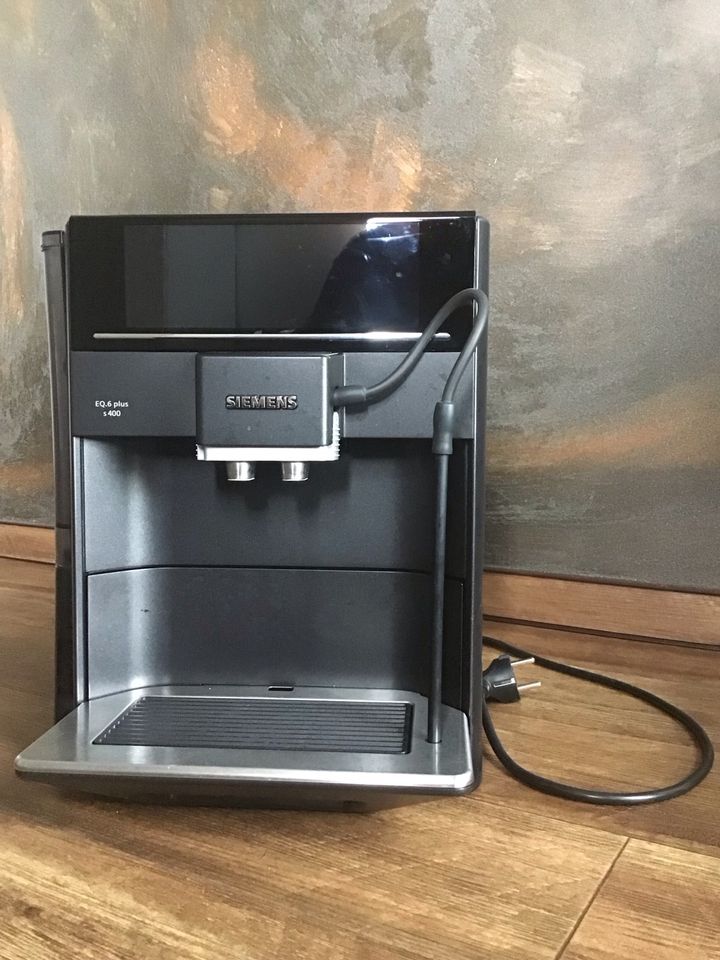 Kaffeevollautomat Siemens EQ.6 s400 in Bassum
