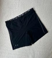Under Armour Shorts Heatgear Größe XL schwarz kurze Hose grau Bayern - Augsburg Vorschau