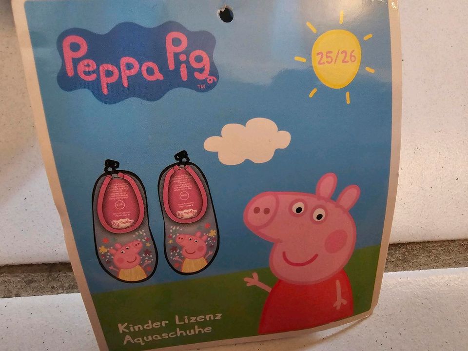 Badeschuhe Wasserschuhe Gr 25-26 Peppa Pig  neu in Duderstadt