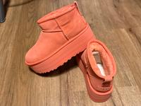 UGG Classic Ultra Mini Platform Winterboots Plateau 36 (5) Neu! Niedersachsen - Vechelde Vorschau