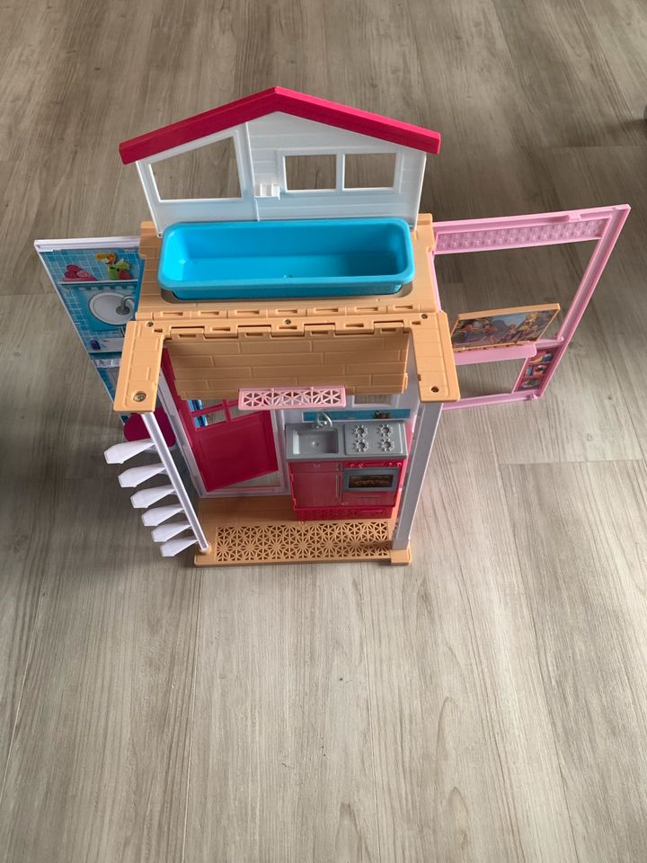 Barbie Ferienhaus klappbar in Hangen-Weisheim