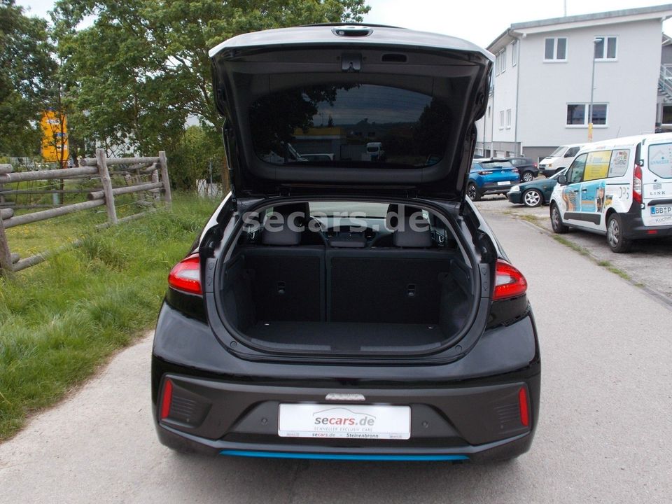 Hyundai IONIQ 1.6 PlugInH Premi Navi Aut LED ACC GSD RFK in Steinenbronn