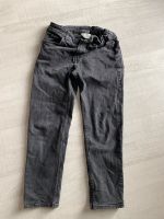 Jeans tapered leg Jungen dunkelgrau von h&m in Größe 146 Niedersachsen - Gusborn Vorschau