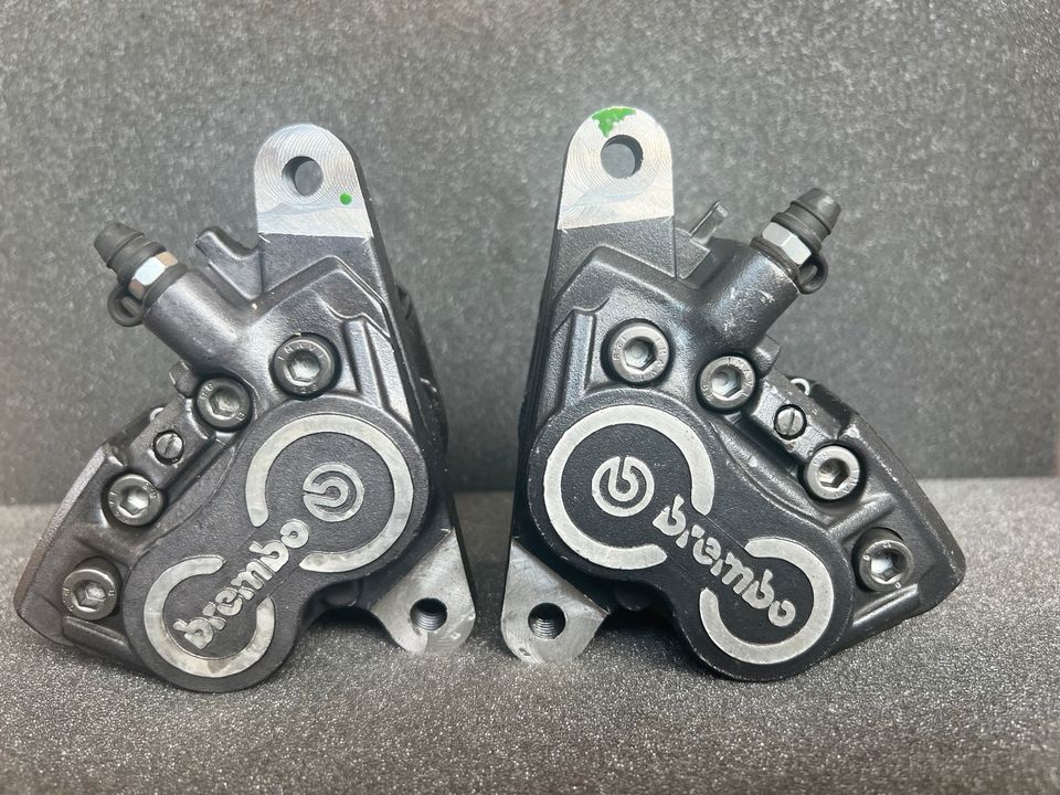 BMW R100GS R80gs BREMBO Bremssättel 4 Töpfe für Doppelbremsumbau. in Frankfurt (Oder)