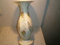 Nostalgische Vase WEIMAR mit Blumenmotiven und Goldverzierungen Nordrhein-Westfalen - Harsewinkel Vorschau