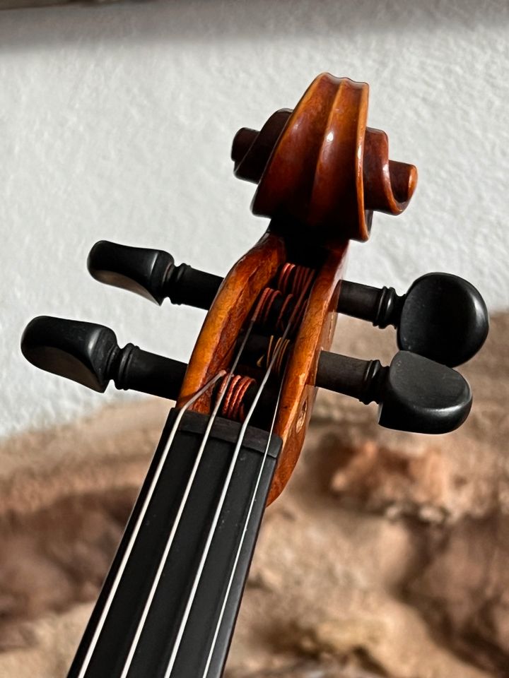 Meisterlich gebaute alte deutsche 4/4 Konzert- Geige Violine 1930 in Freiburg im Breisgau