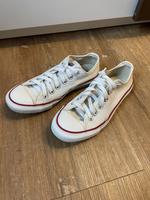 Weiße Converse Chucks, low rise Sneaker Gr. 37 Hessen - Bad Arolsen Vorschau
