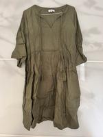 Strandkleid Tunika Kleid Sommerkleid oliv khaki Leinen 36 Stuttgart - Fasanenhof Vorschau