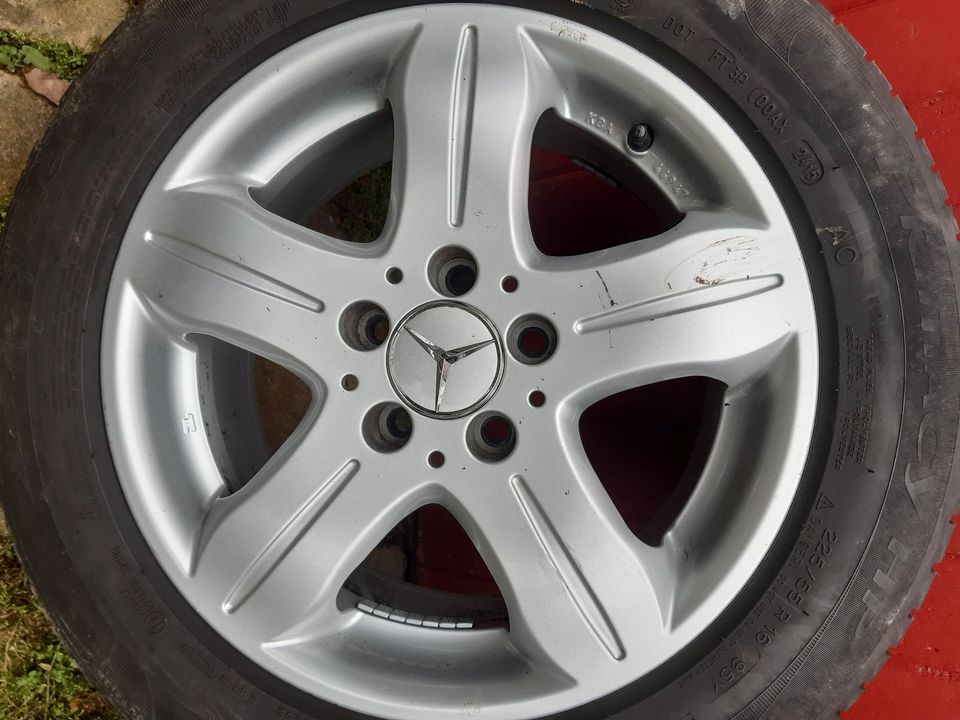 Mercedes Alufelgen 16" RIAL 7,5Jx16H2 - sehr guter Zustand in Ochsenfurt