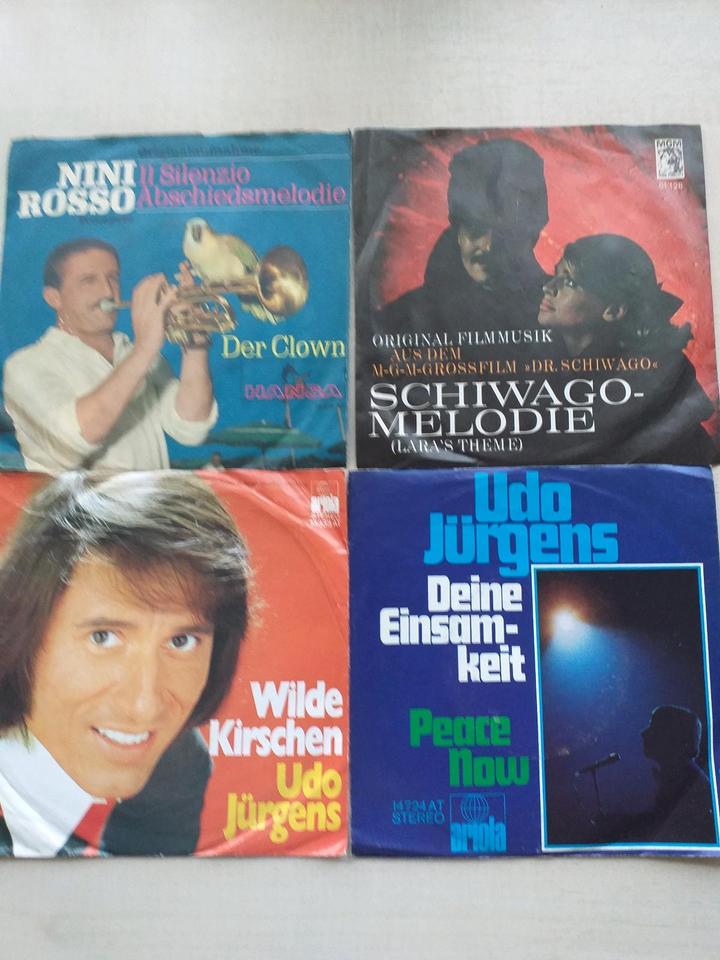 90 Stück single sammlung national nur aus den 60ziger Jahren in Simbach