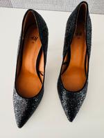 NEU! High Heel in Größe 39 Niedersachsen - Wetschen Vorschau