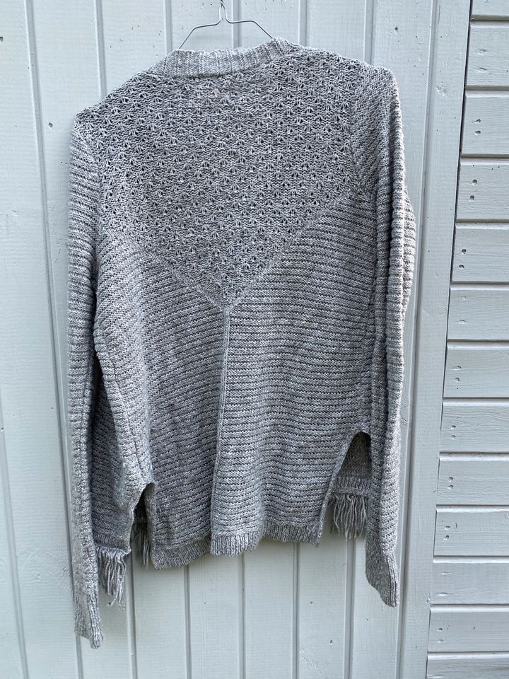 Cardigan grau XS Strick Hollister Strickjacke in Saarbrücken