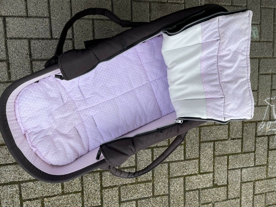 HARTAN Kinderwagen Bellybutton rosa Motiv incl. div. Zubehör in Wuppertal