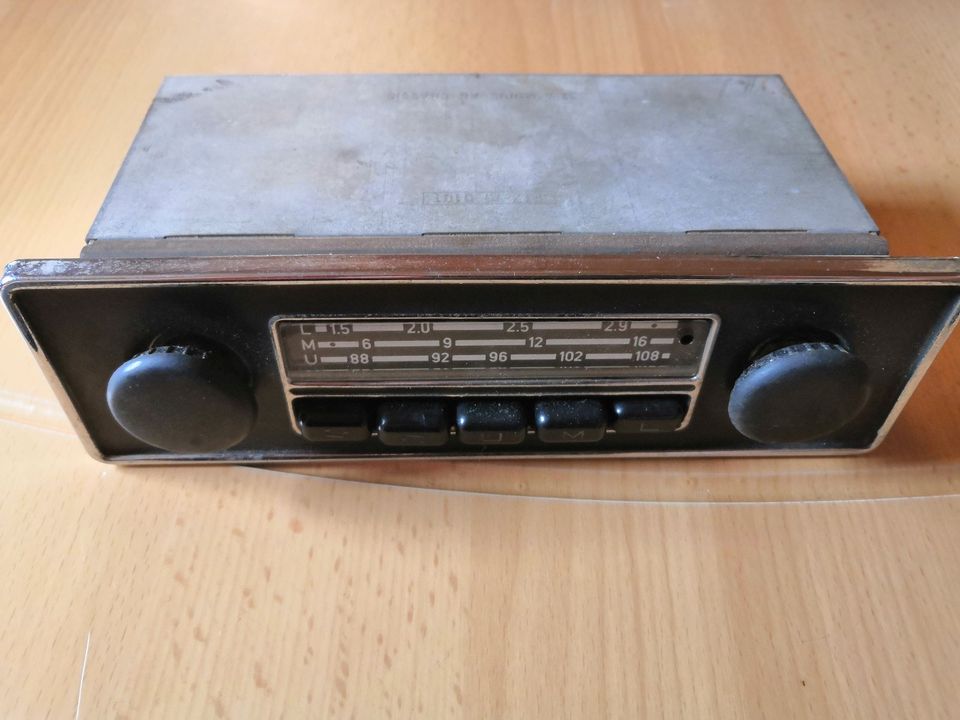 VW-Oldtimer Radio in Neu Ulm