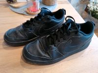 Nike Turnschuhe Training Schuhe Sneakers Sport Gr. 40 schwarz Rheinland-Pfalz - Üdersdorf Vorschau