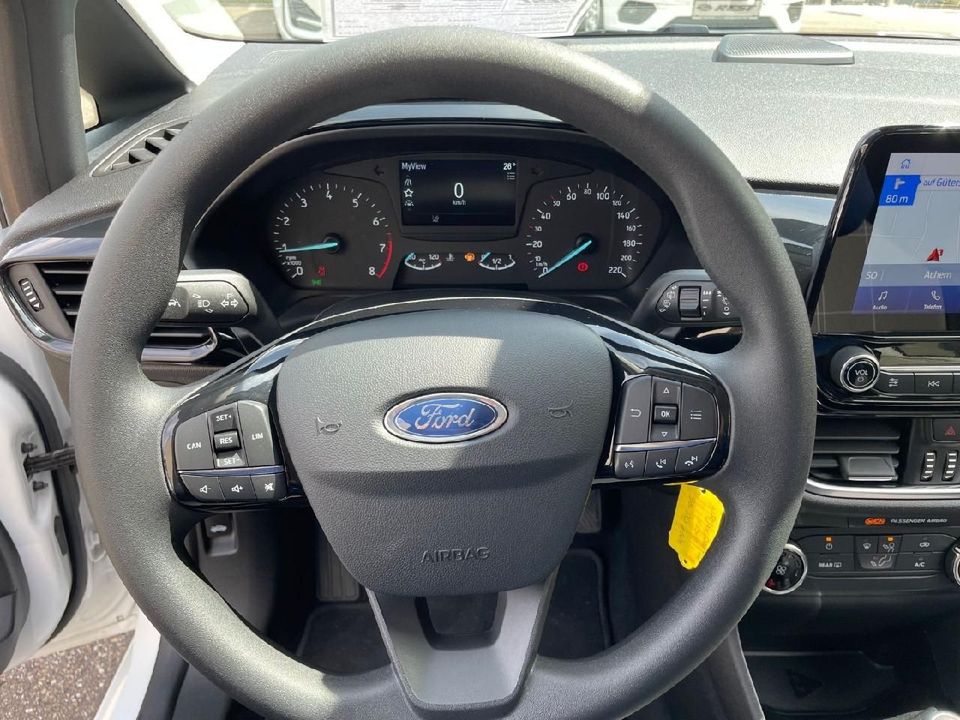 Ford Fiesta Cool & Connect in Achern