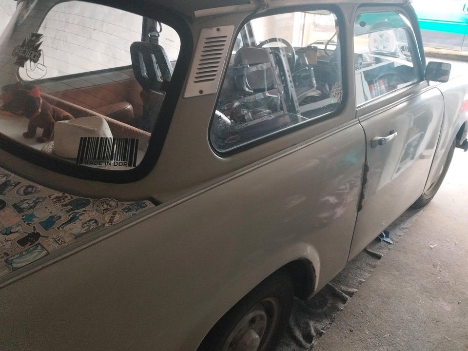 Trabant 601 Limo mit TÜV fahrbereit Bj 1989 Papyrusweiß in Burg