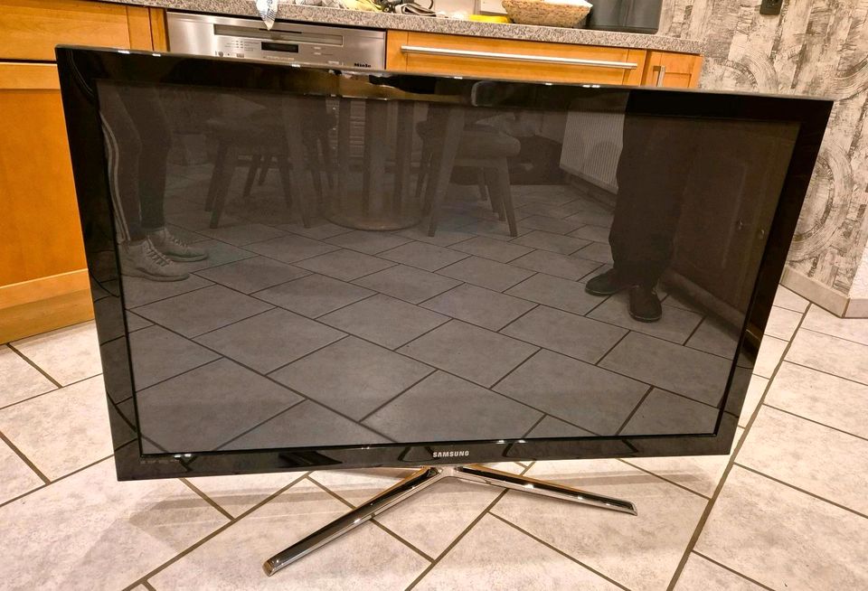 Samsung 50 Zoll fernseher in Ennigerloh