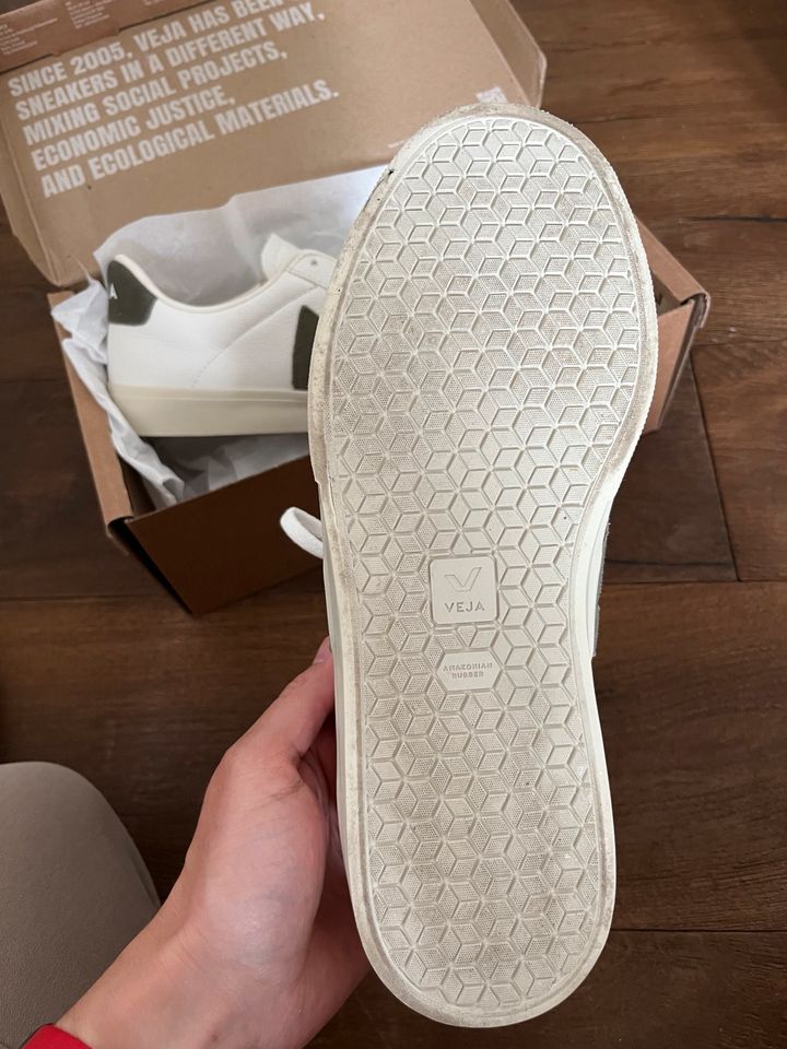 *wie neu* Veja Sneaker Campo Chromefree Leather, extra white, kak in Düsseldorf